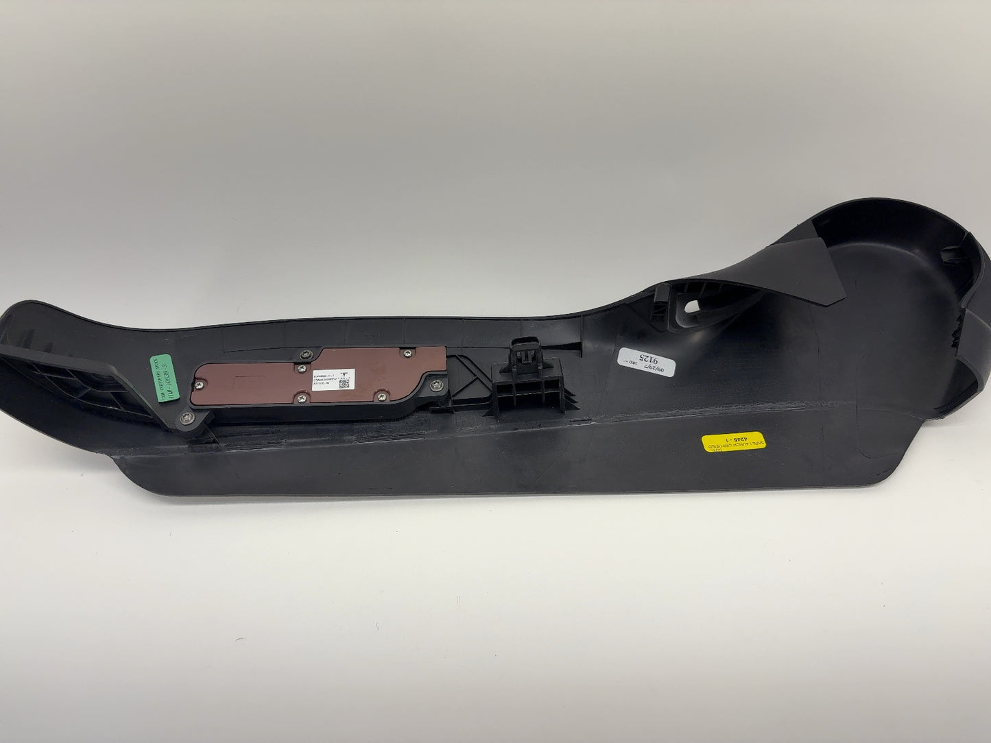 2018-2019 Tesla Model 3 Front Right Passenger Seat Trim With Buttons 1098349-00-C