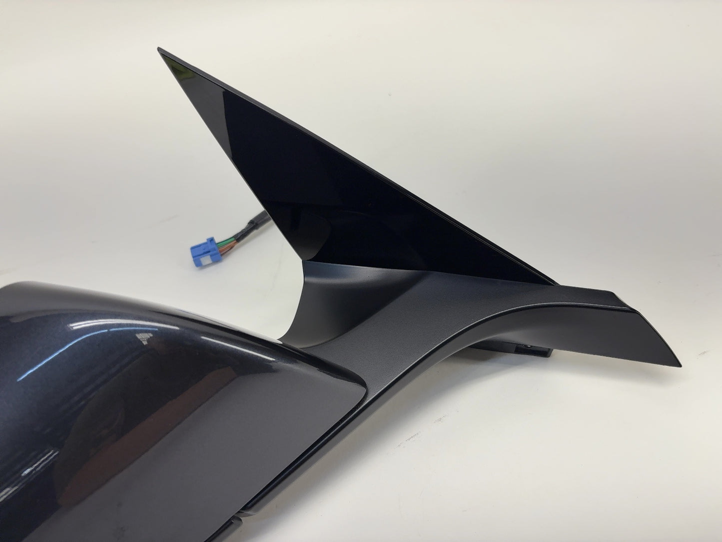 2025 Tesla Model 3 Highland Front Right Door Mirror Assembly 1592032-00-H