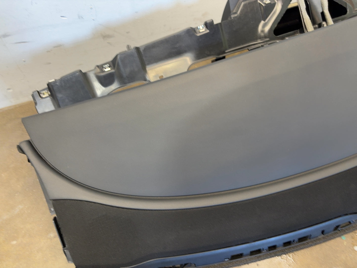 2018 Tesla Model 3 Dash Panel With Airbag 1083401-00-D
