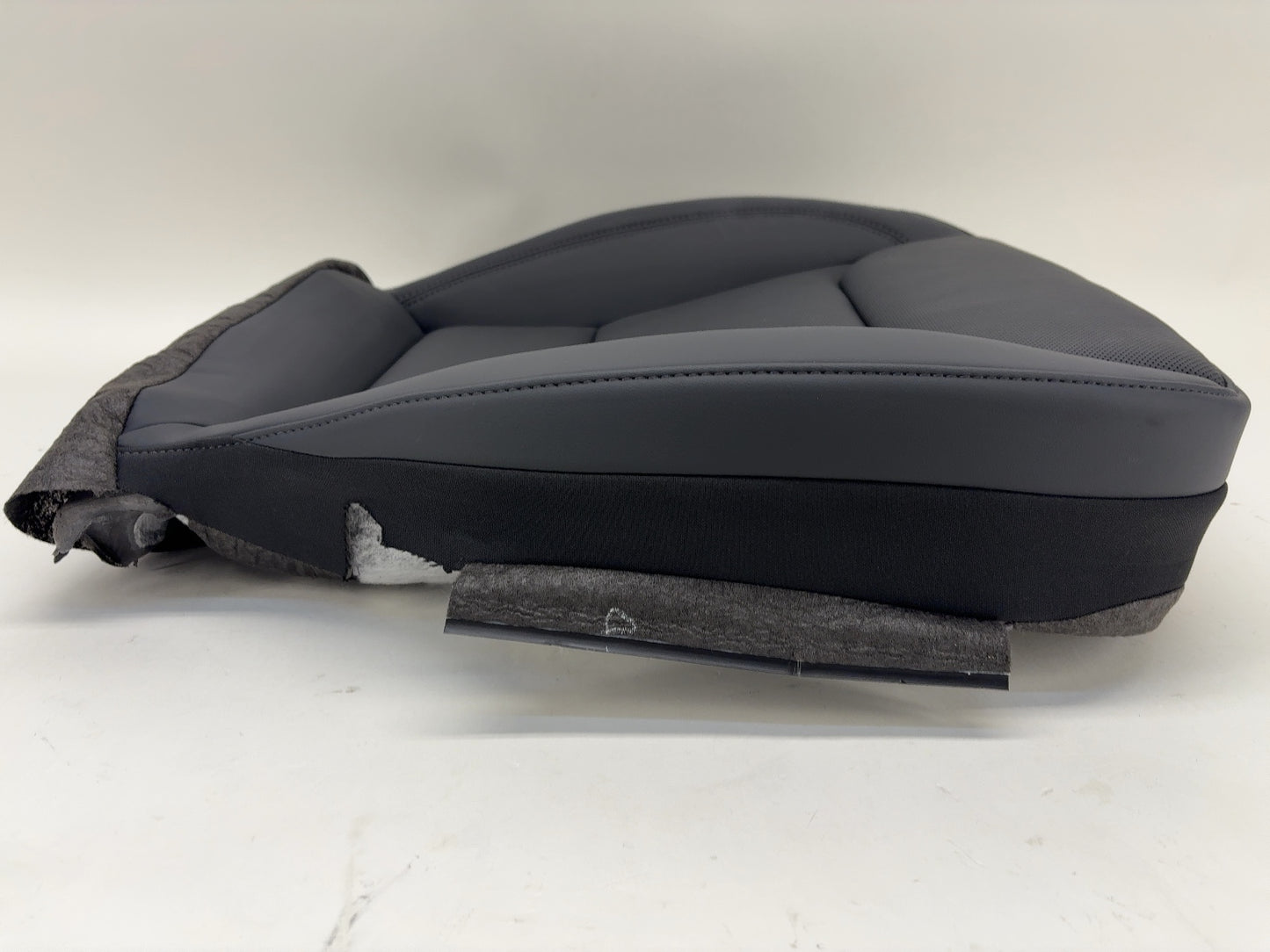 2025 Tesla Model 3 Highland Front Right Lower Seat Cushion 1997745-01-D