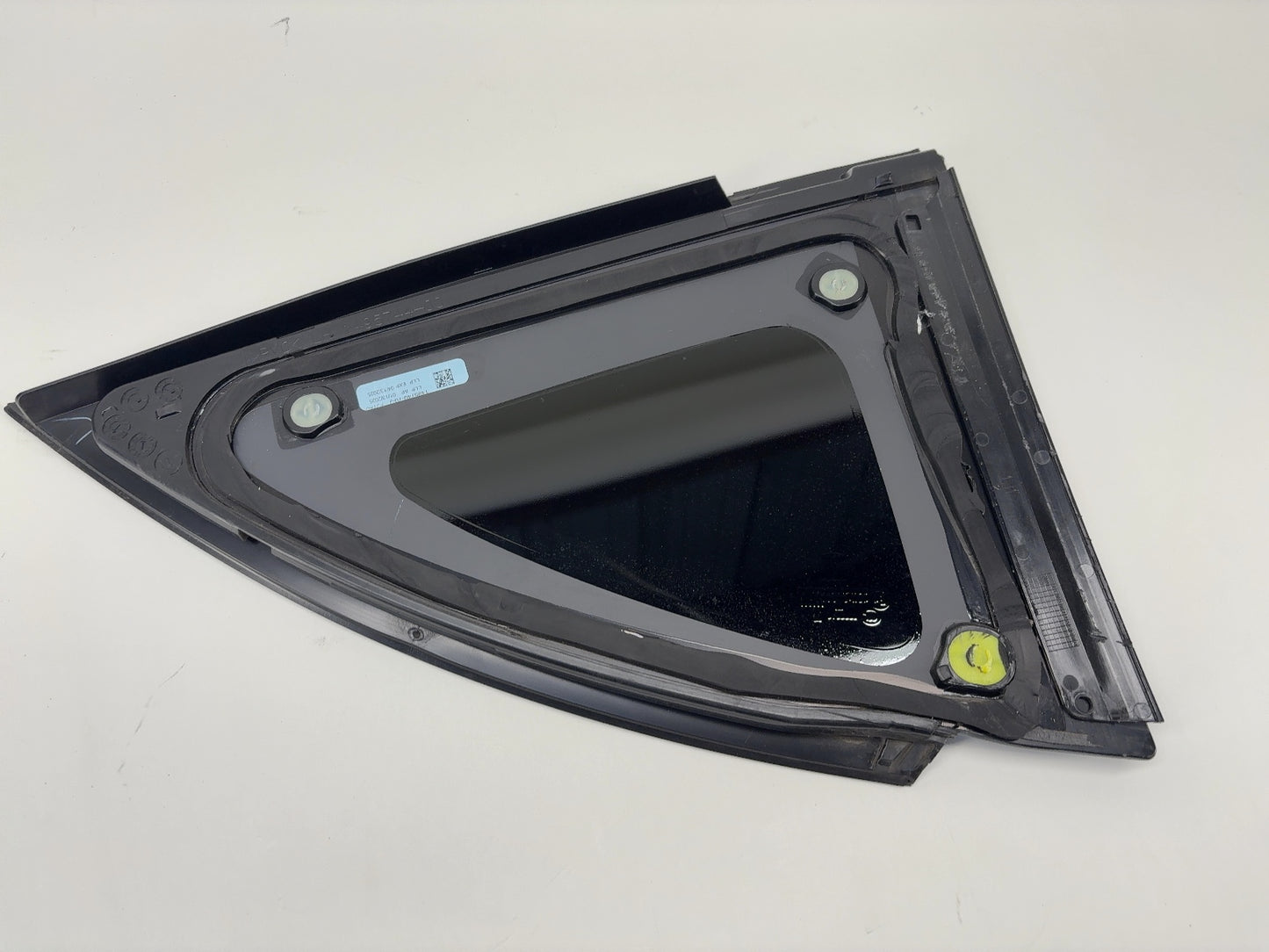 2025 Tesla Model Y Left Quarter Glass 1495740-70-J