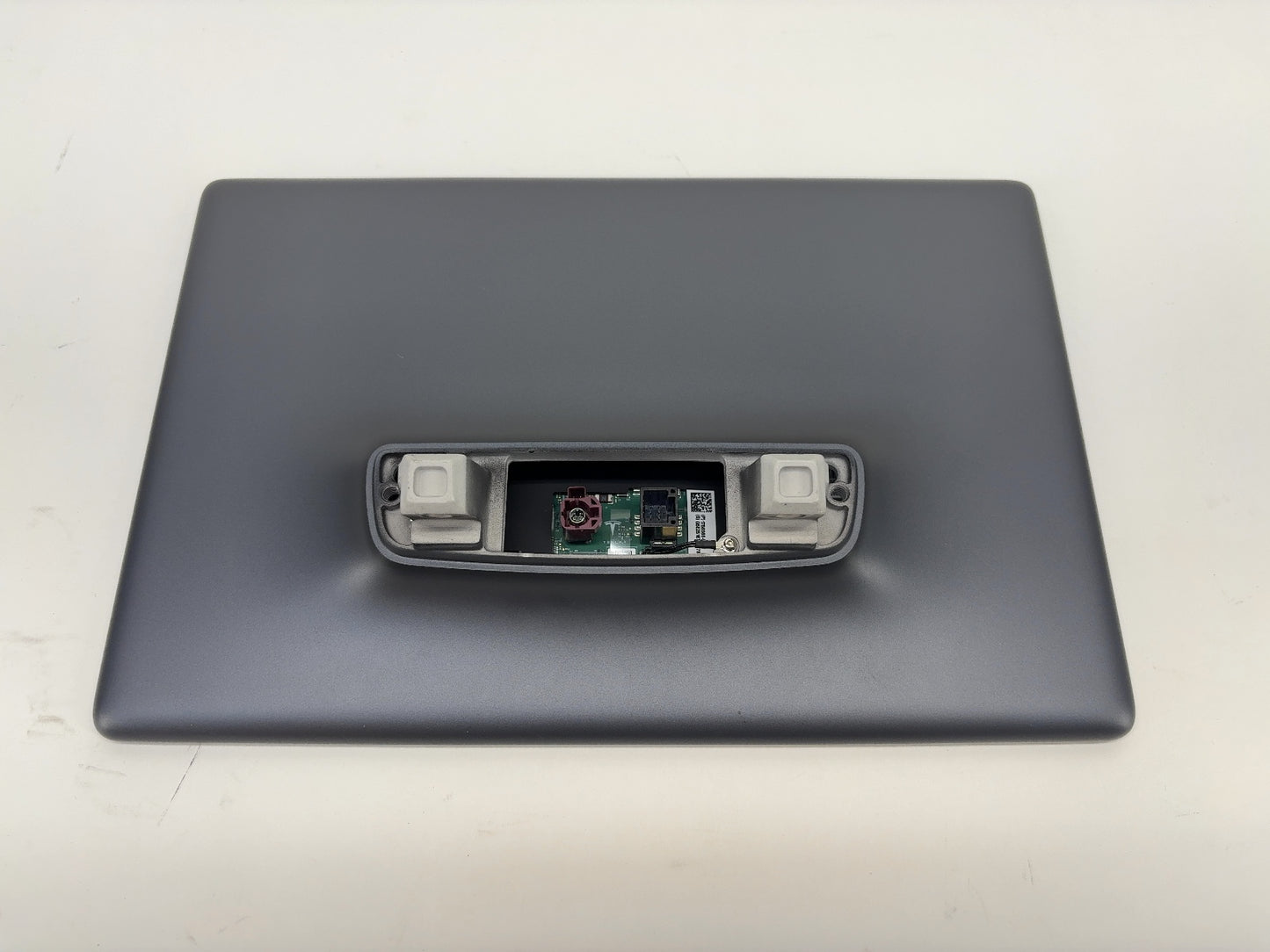 2024-2026 Tesla Model 3 Highland Center Display 1756566-00-D