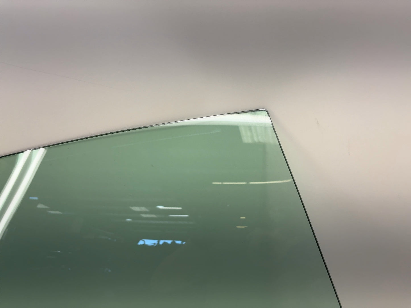 2025 Tesla Model 3 Highland Rear Right Door Glass Laminated 2020916-00-C