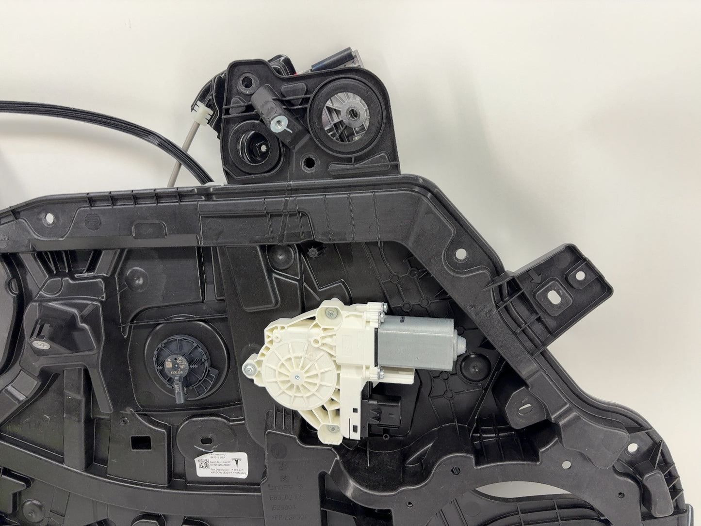2026 Tesla Model Y Juniper Front Left Window Regulator 1987312-98-A