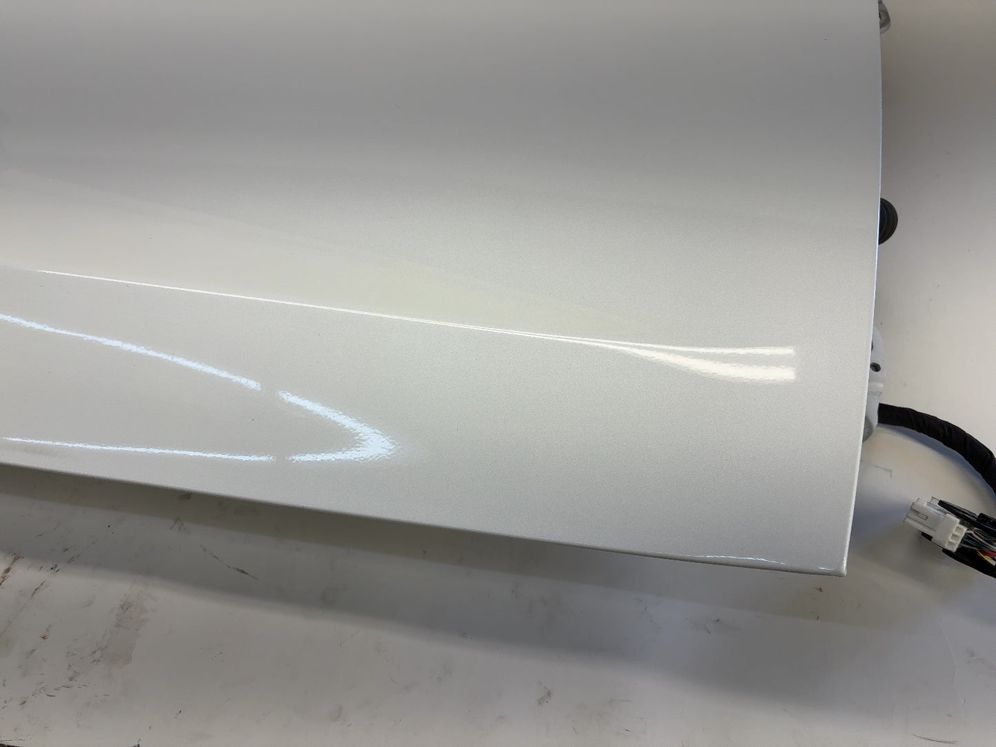 2018-2023 Tesla Model 3 Front Right Door Shell 1081420-E0-C