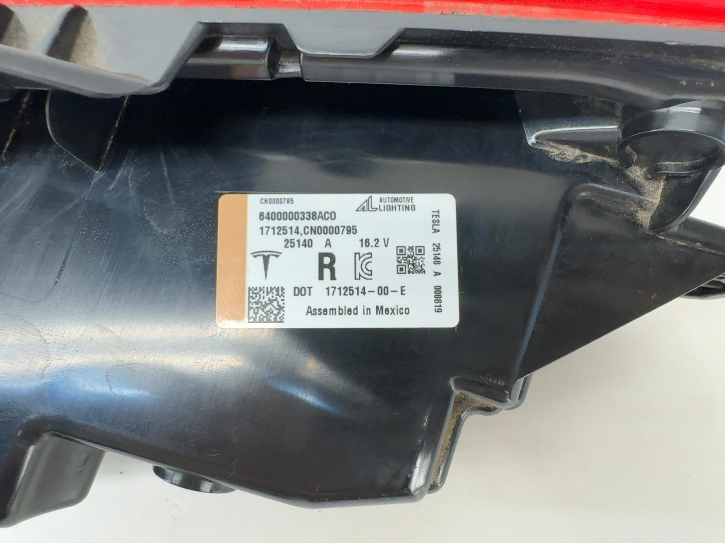 2025 Tesla Model 3 Highland Rear Bumper Right Light 1712514-00-E