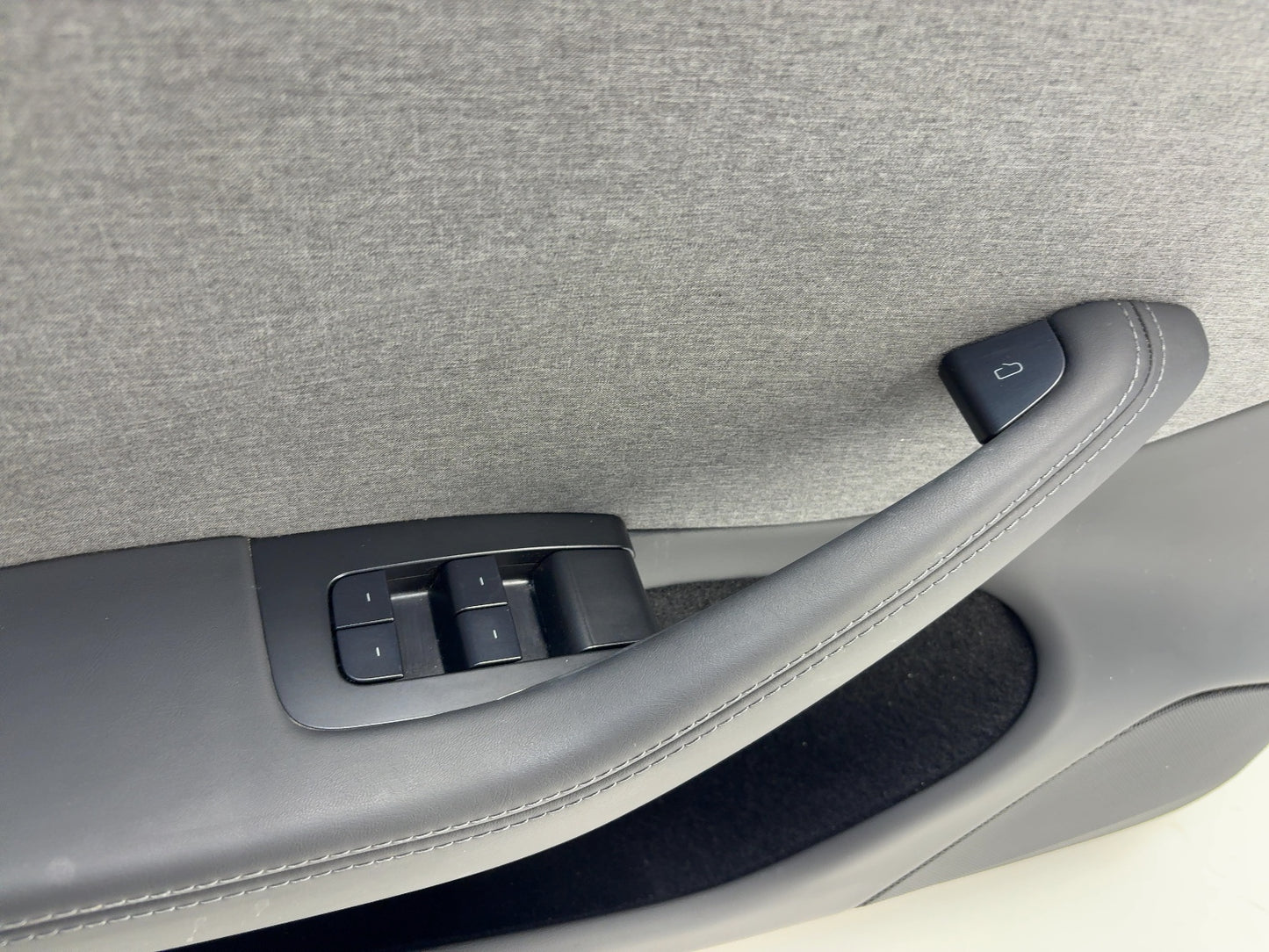 2025 Tesla Model 3 Highland Front Left Door Panel 1776730-20-E