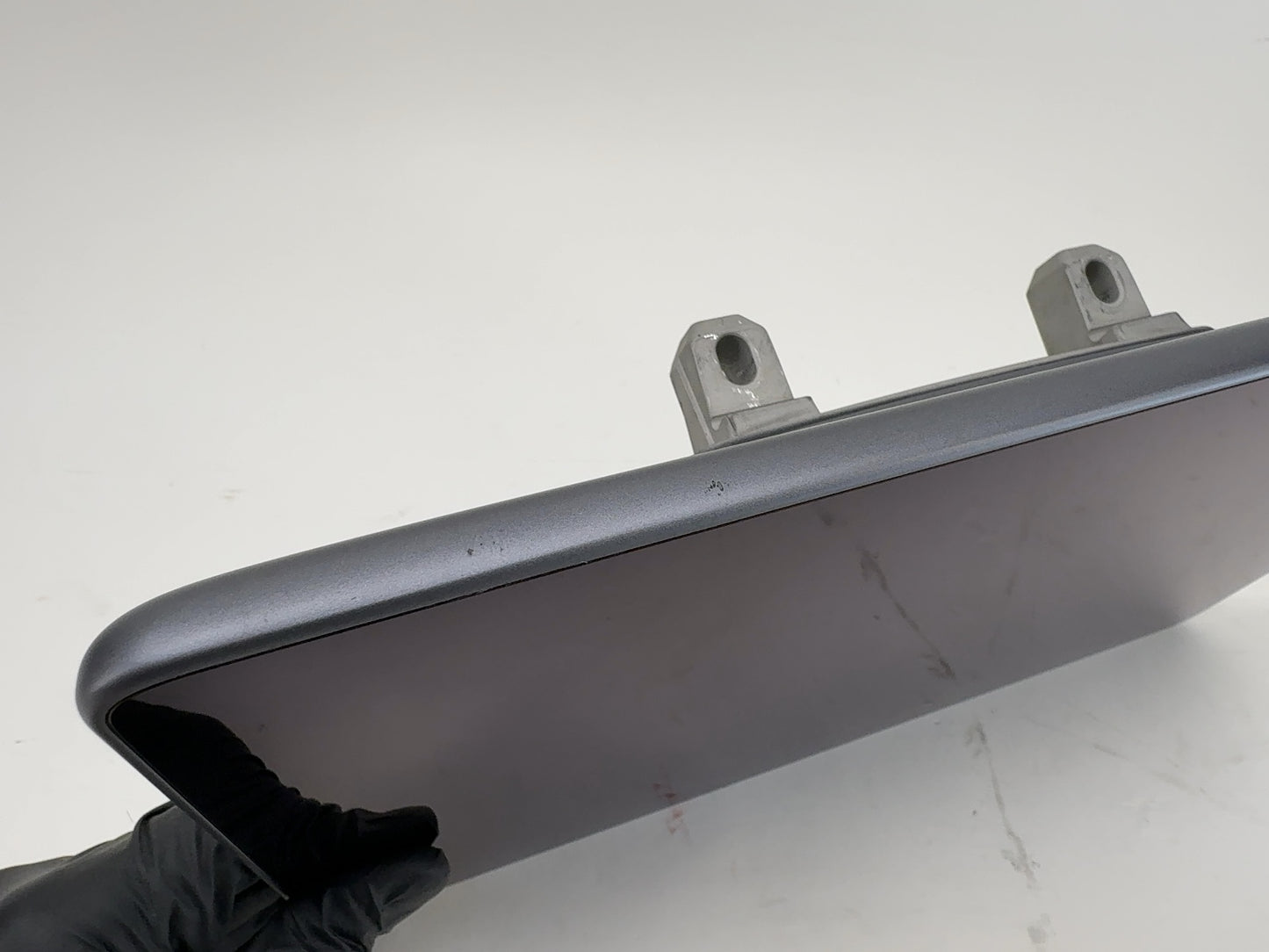 2022-2023 Tesla Model Y Center Display 1089543-00-J
