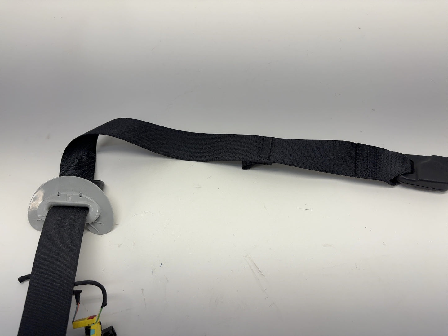 2018 Tesla Model 3 Front Right Seatbelt W Pretensioner 1081279-01-F