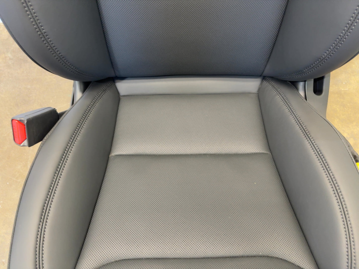 2025-2026 Tesla Model 3 Highland Front Left Seat Assembly 7754322-01-C