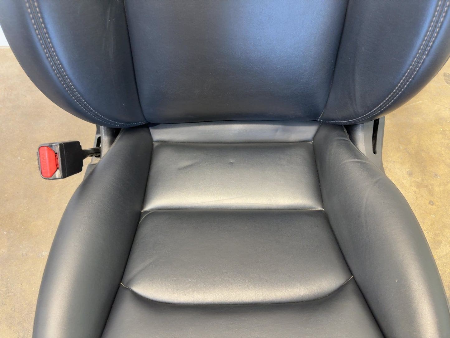 2018 Tesla Model 3 Front Left Seat Assembly 7654322-01-B