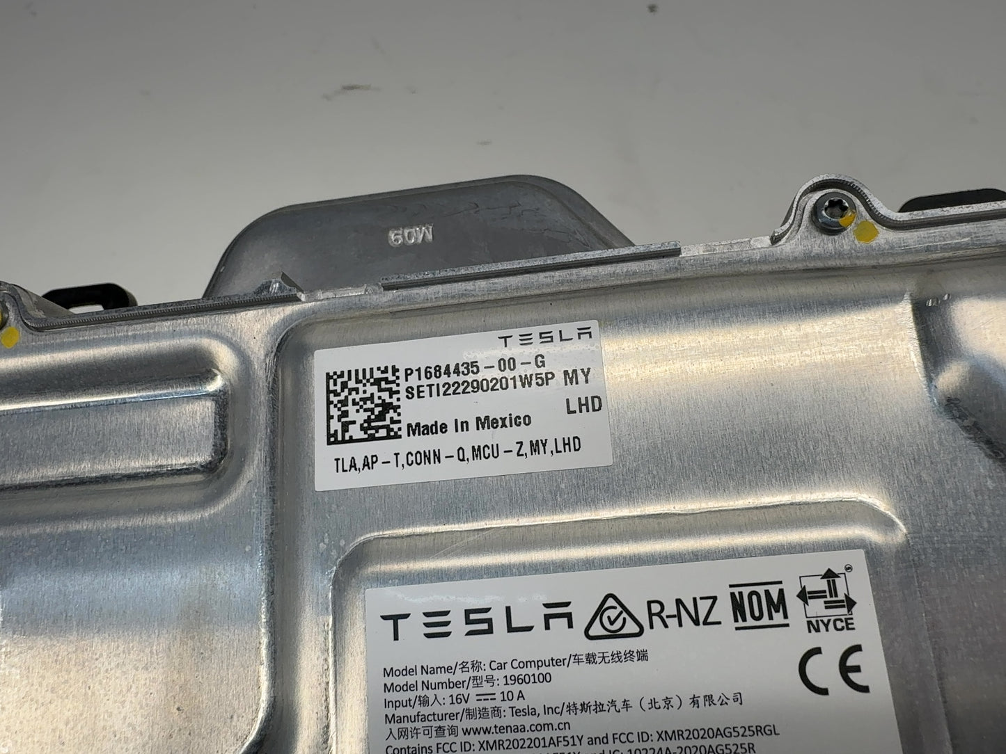 2021-2023 Tesla Model Y Car Computer 1684435-00-G