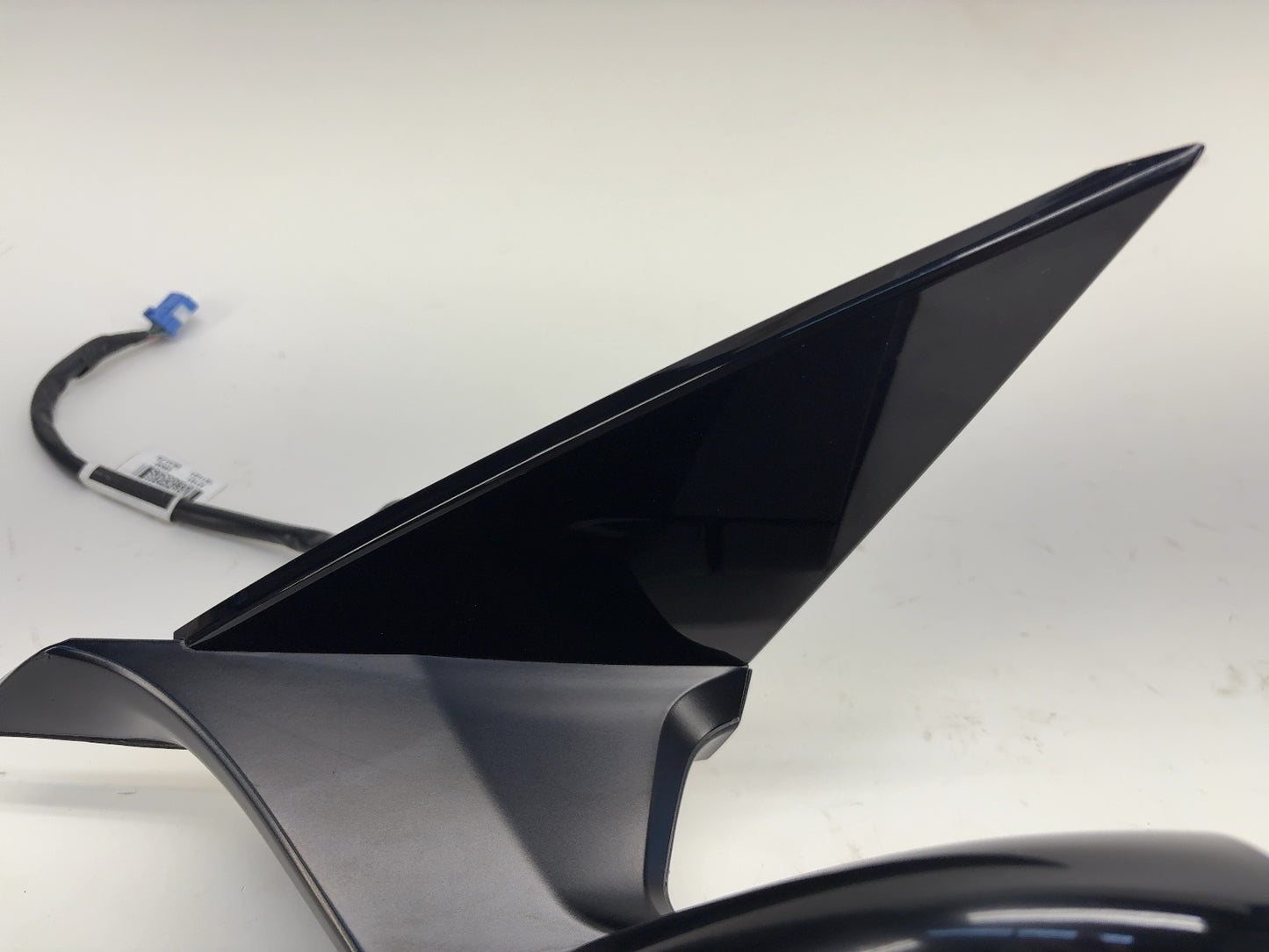 2021-2023 Tesla Model Y Front Left Door Mirror Assembly 1594111-00-B