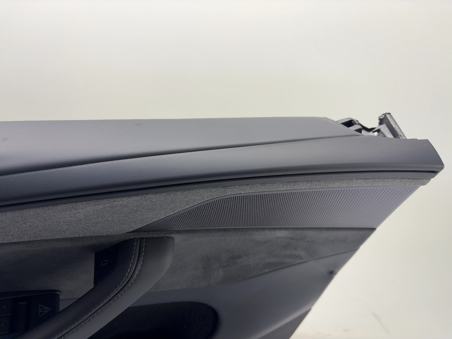 2026 Tesla Model Y Juniper Front Left Door Panel 3643294-51-G