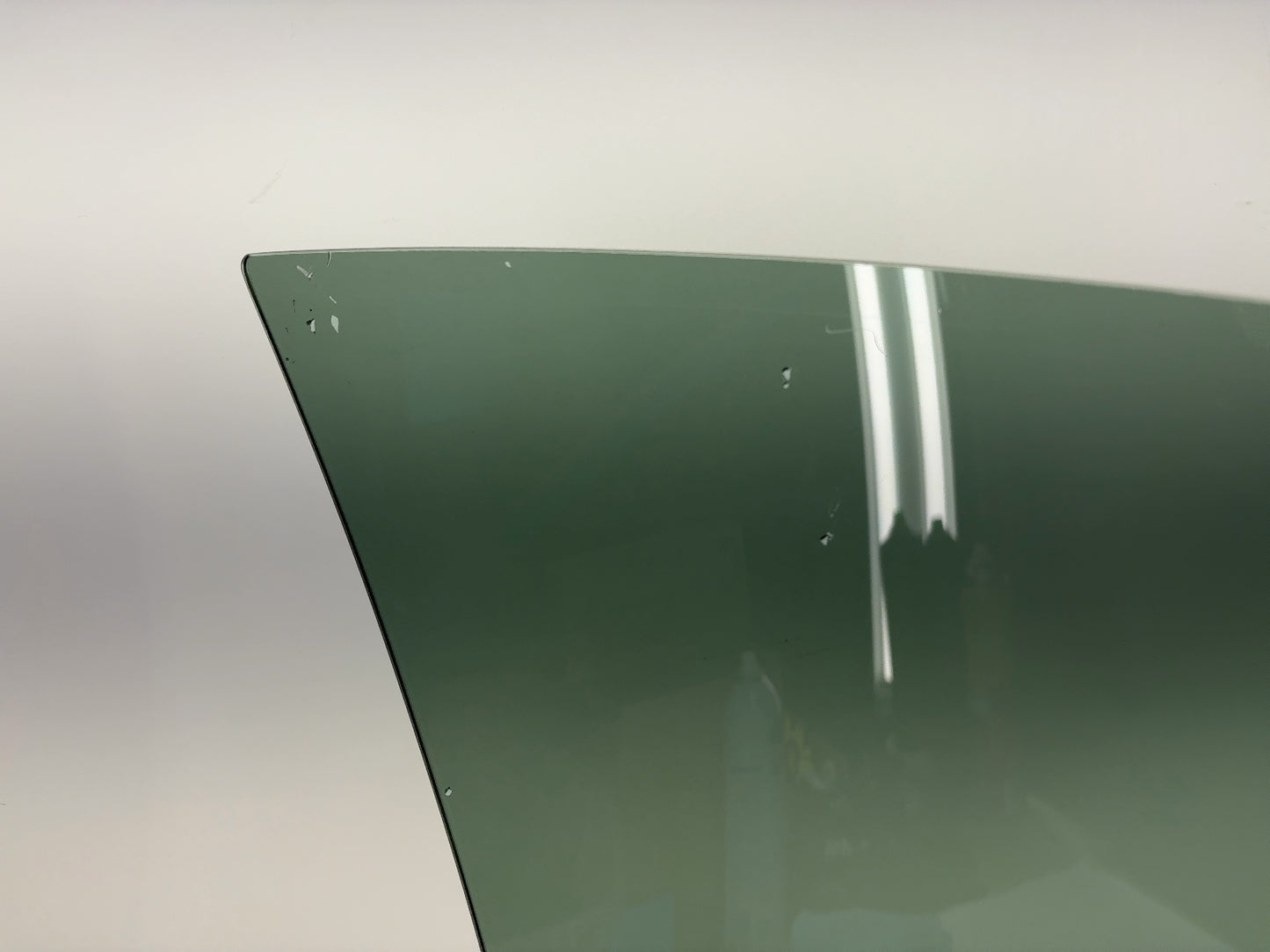 2021-2024 Tesla Model 3 Front Left Door Glass Laminated Note 1568570-00-C