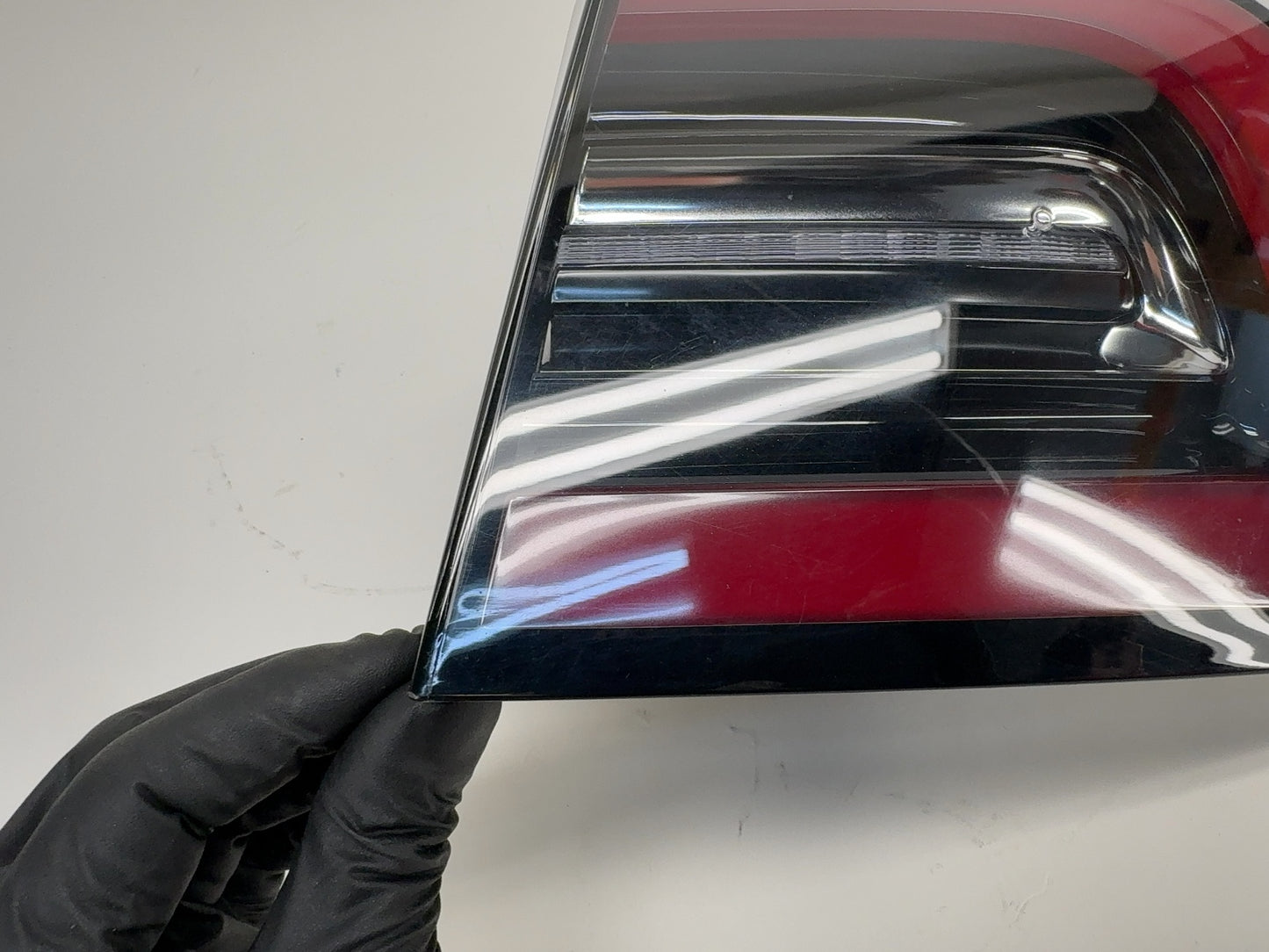 2018-2021 Tesla Model 3 Tail Lamp Rear Bodyside Right 1077398-00-F