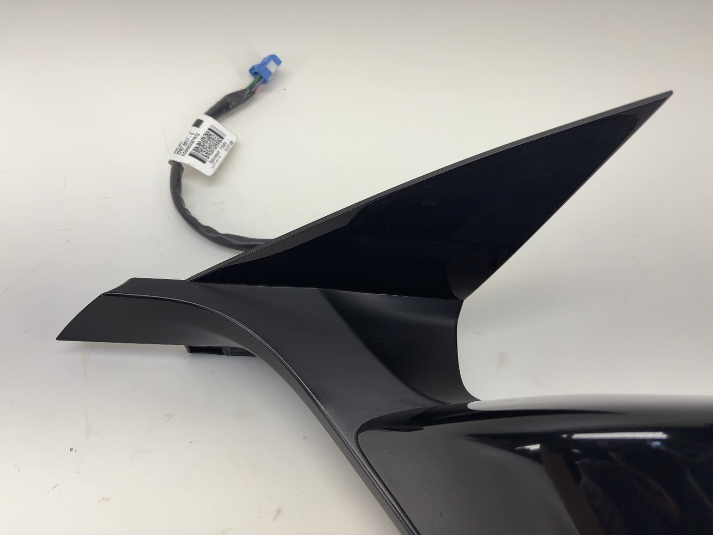 2022-2023 Tesla Model 3 Front Left Door Mirror Assembly 1592031-00-D
