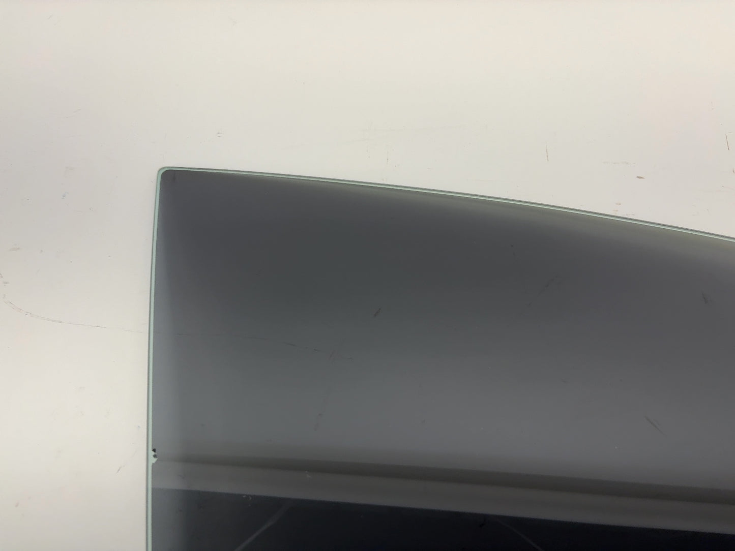 2021-2023 Tesla Model 3 Front Right Door Glass Laminated Note 1568569-00-C