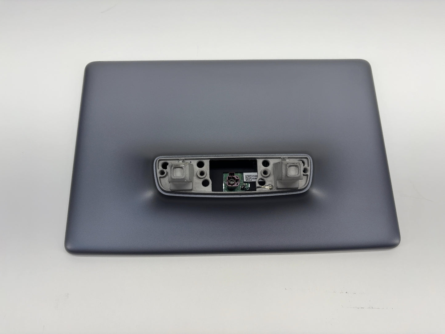 2022-2023 Tesla Model 3 Center Display 1089543-00-J