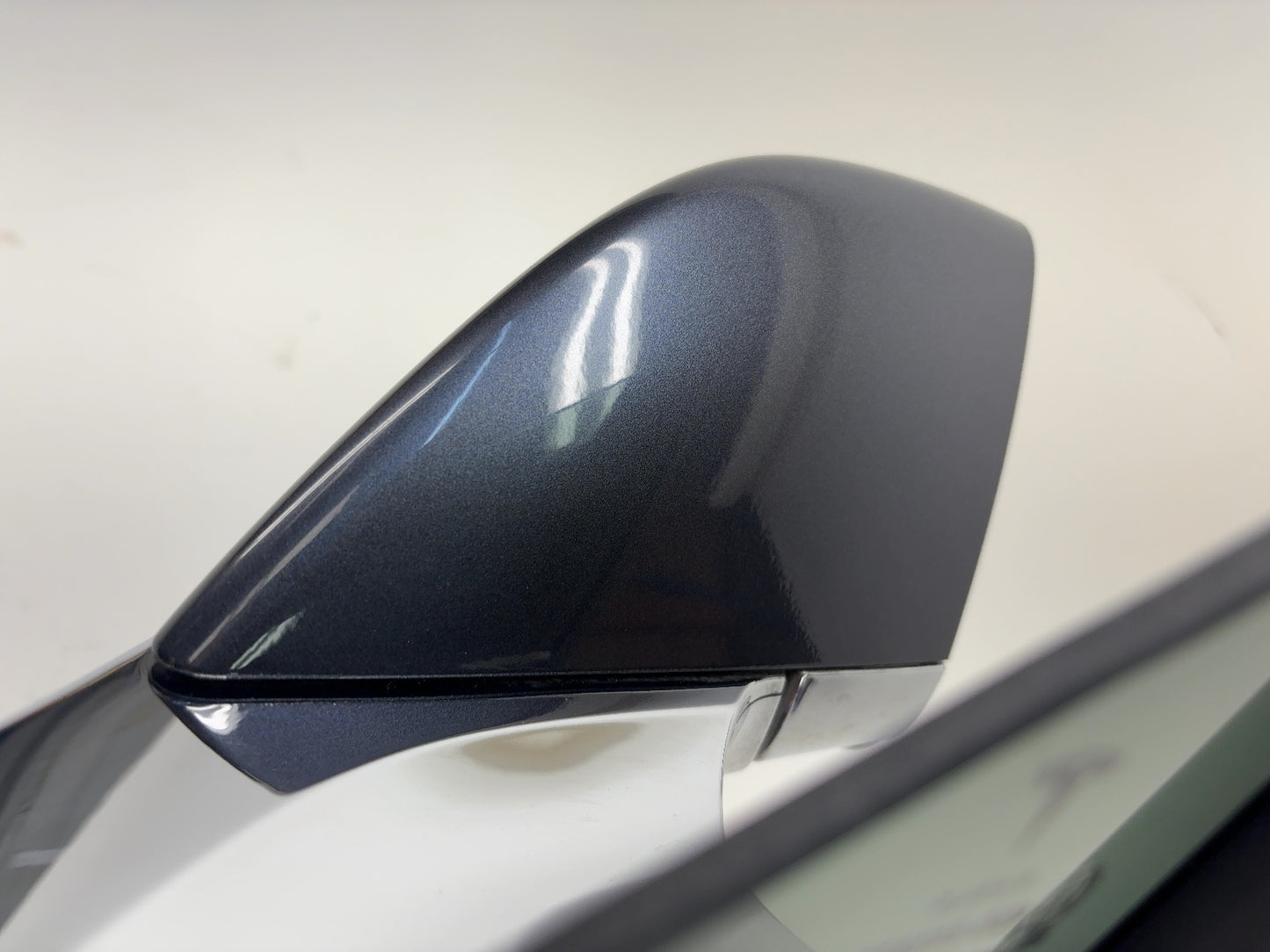 2019 Tesla Model S Front Right Door Mirror Assembly 1041318-00-G