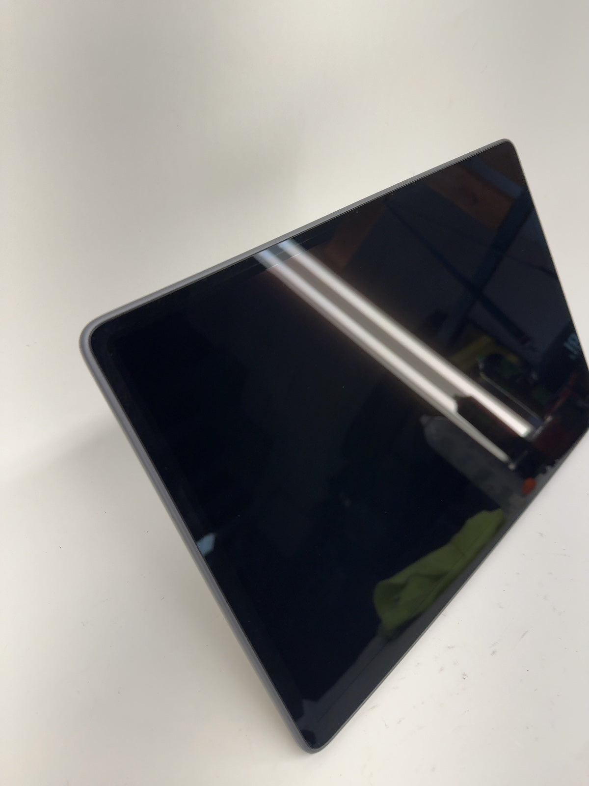 2022-2023 Tesla Model 3 Center Display 1089543-00-J