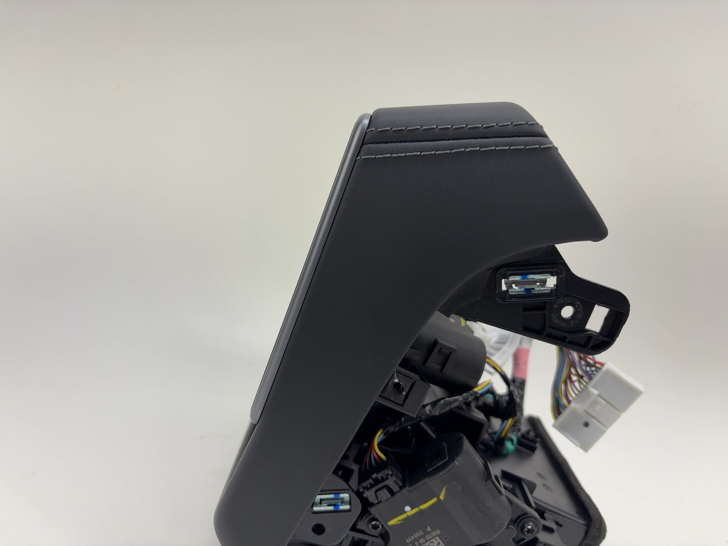 2024-2026 Tesla Model Y Juniper Rear Display 1875931-00-D