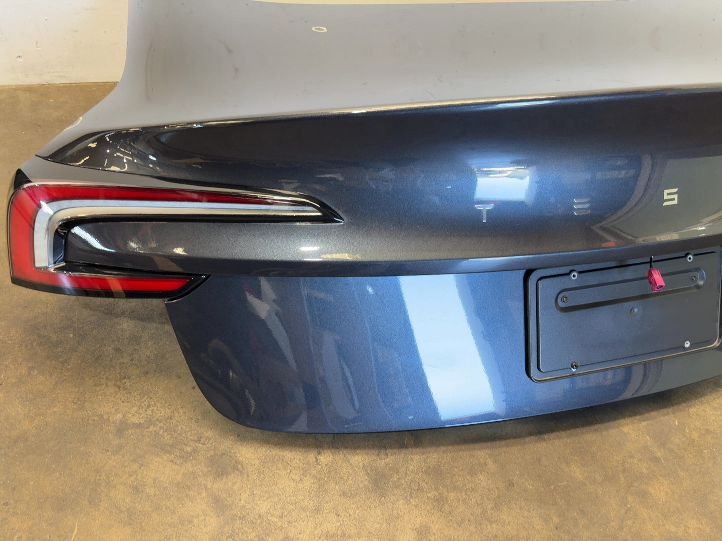 2024-2026 Tesla Model 3 Highland Trunk Lid Assembly 1714928-E0-B