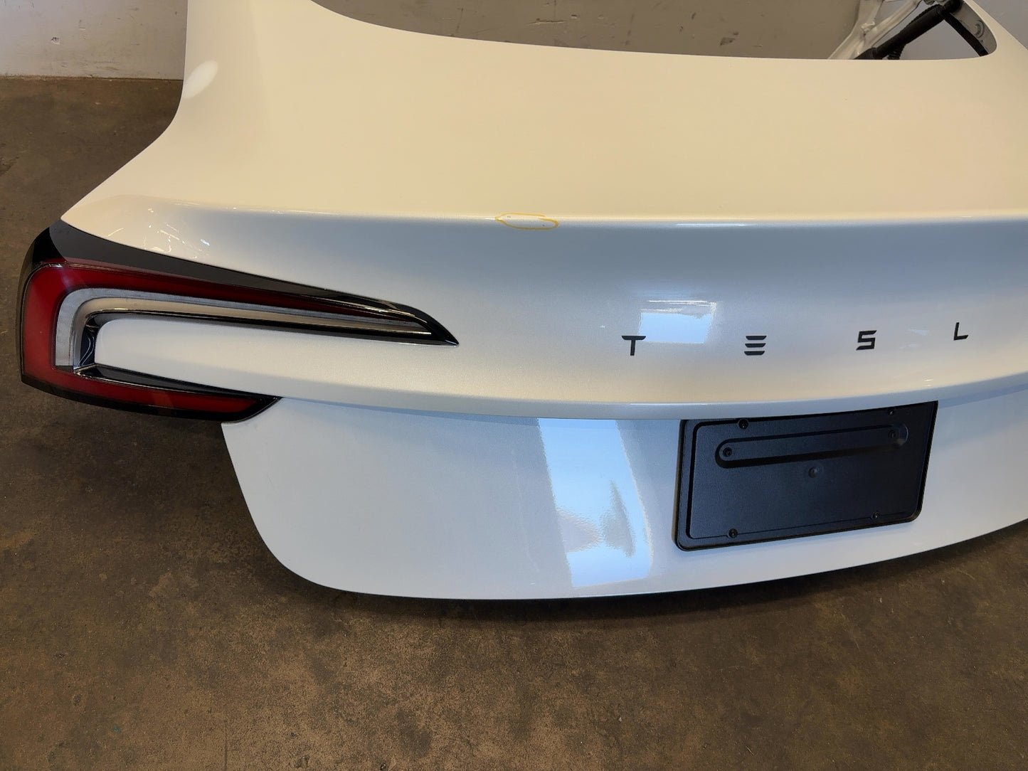 2024-2026 Tesla Model 3 Highland Trunk Lid Assembly 1714928-E0-B