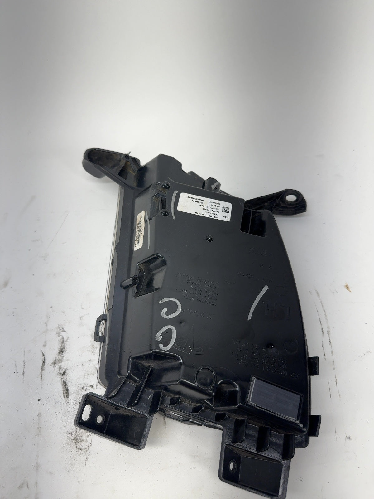 2015 Tesla Model S Left Fog Lamp 6005913-00-F