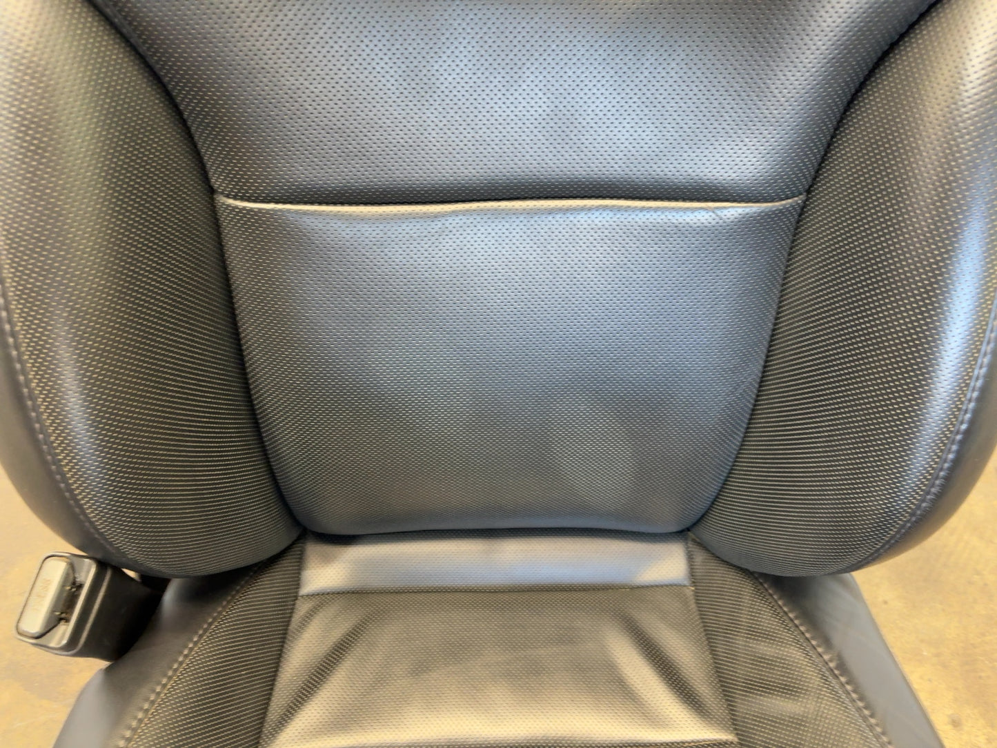 2018 Tesla Model X Front Left Seat Assembly 9876527-05-A