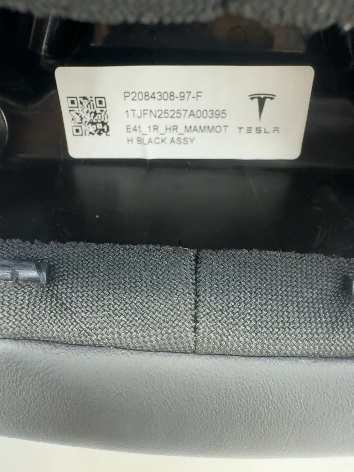 2025 Tesla Model 3 Highland Front Headrest Black 2084308-97-F