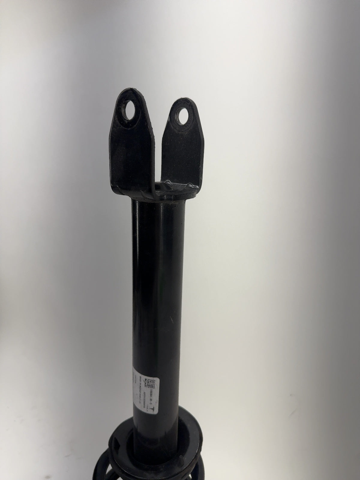 2024 Tesla Model Y Front Left Strut Absorber 1188364-00-C