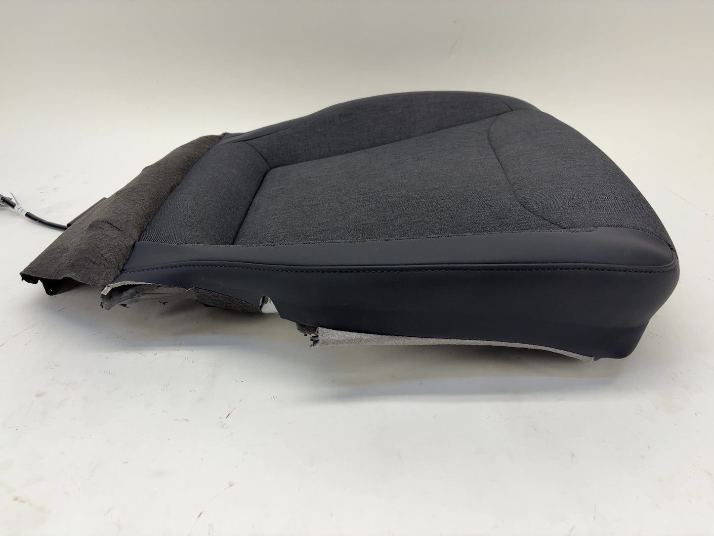 2025 Tesla Model 3 Highland Front Left Seat Lower Cushion 2191867-04-B