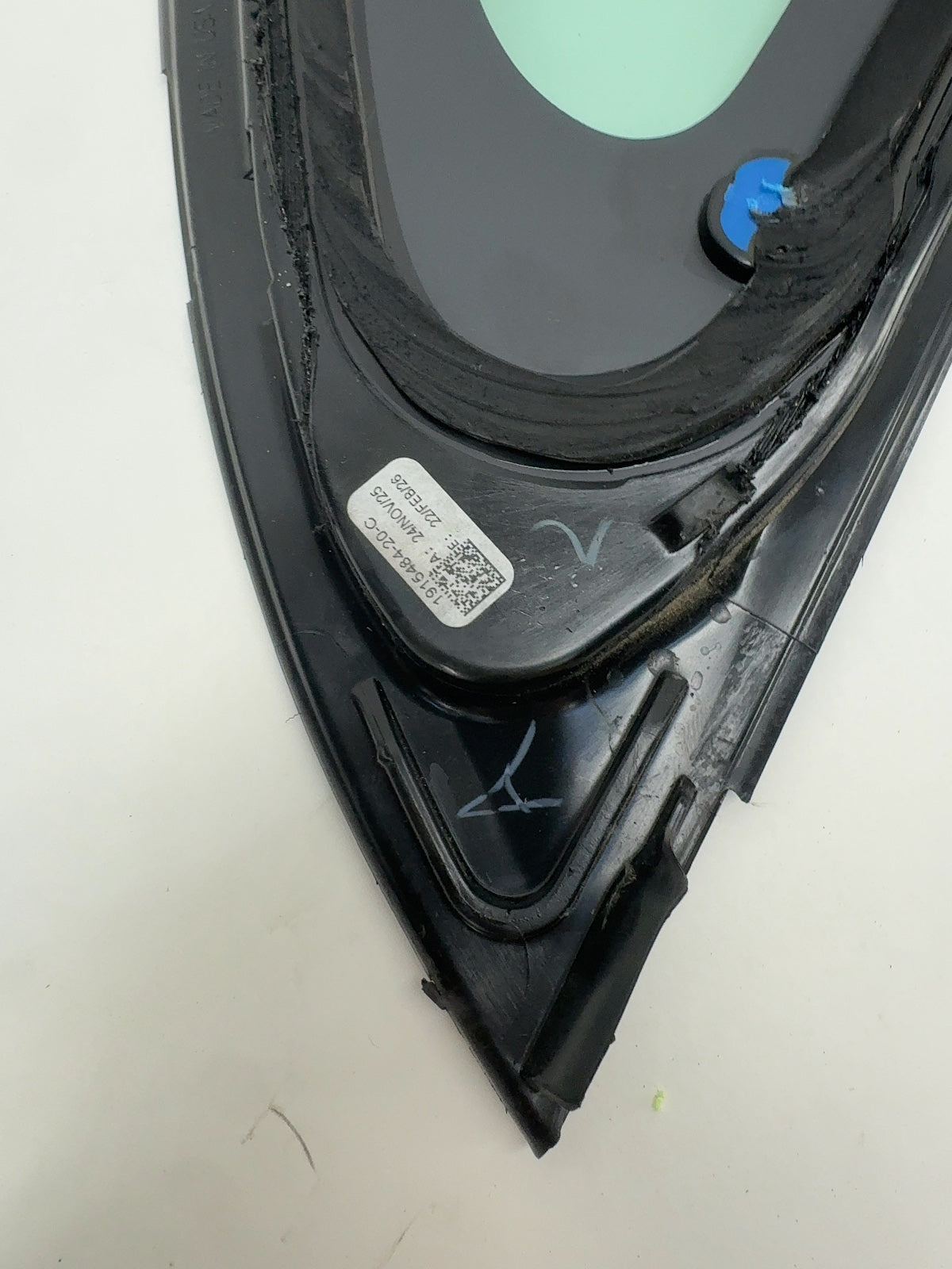2025-2026 Tesla Model 3 Highland Right Quarter Glass 1915484-20-C