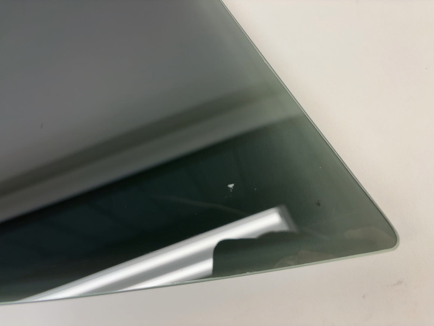 2021-2024 Tesla Model 3 Front Left Door Glass Laminated Note* 1568570-00-C