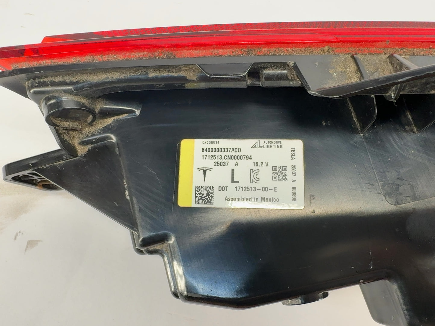 2025-2026 Tesla Model 3 Highland Rear Bumper Left Light 1712513-00-E