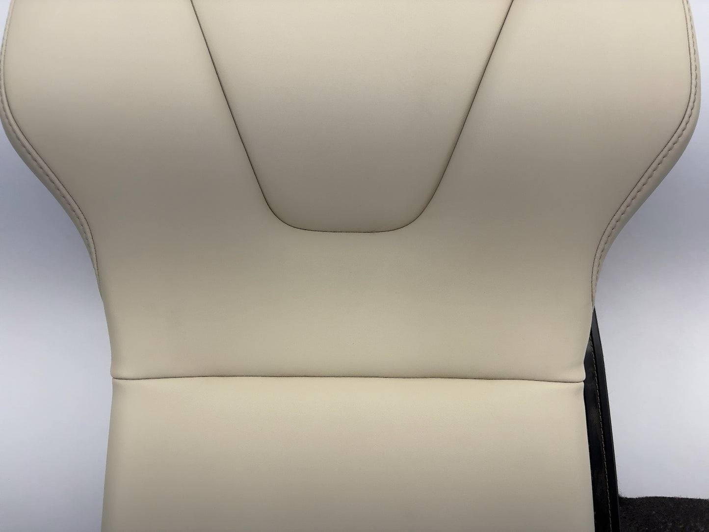 2017 Tesla Model X Front Right Seat Upper Cushion Cream 1072753-00-E