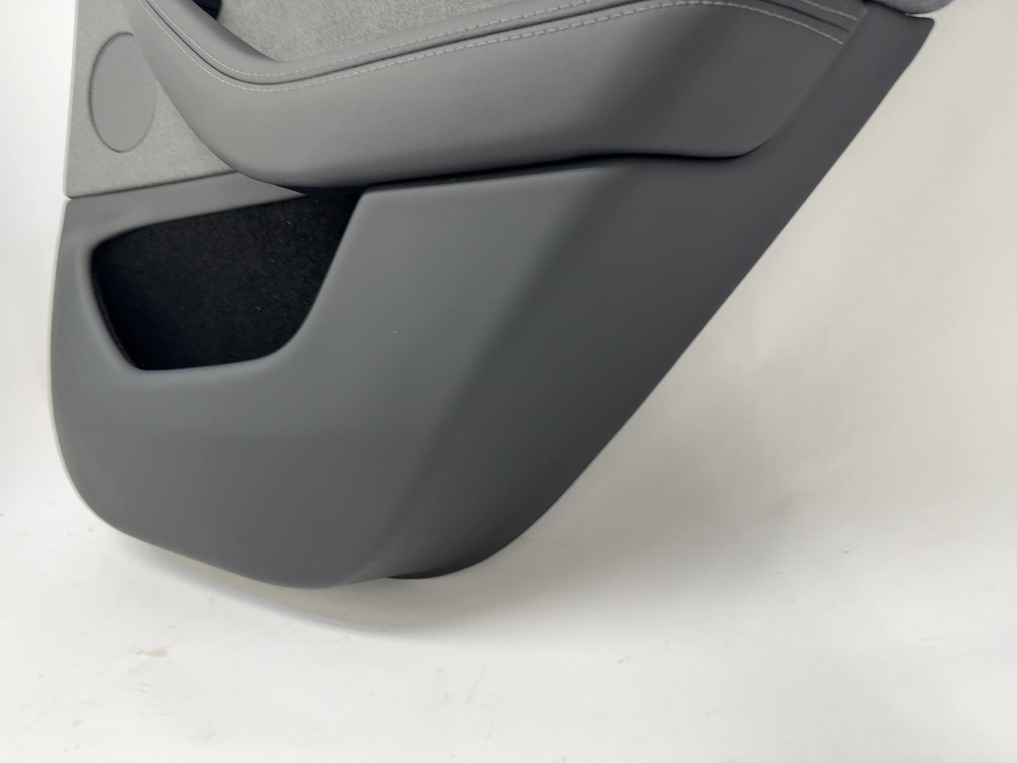 2026 Tesla Model 3 Highland Door Trim Rear Right 2161404-20-B
