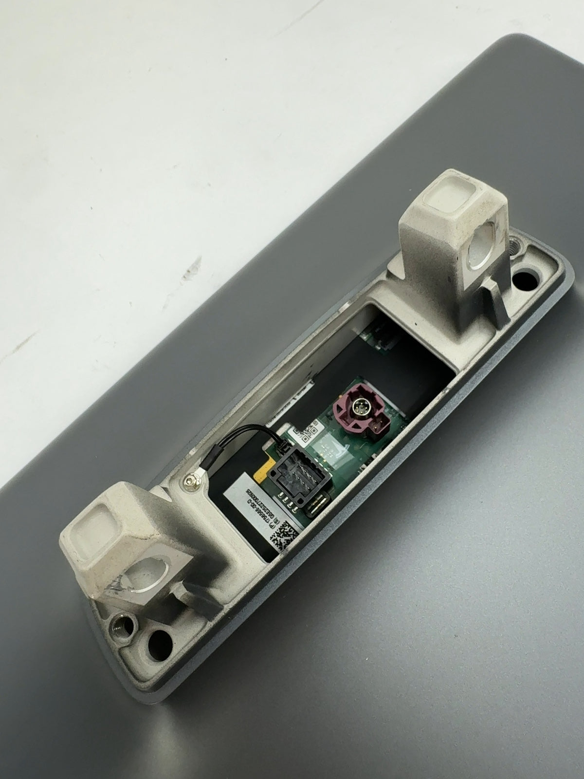 2024-2026 Tesla Model 3 Highland Center Display 1756566-00-D