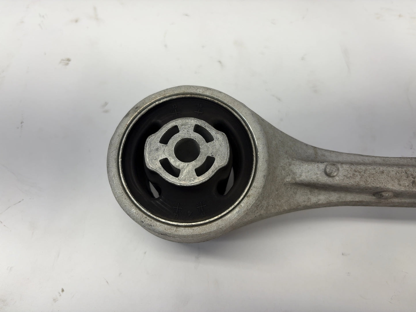2012-2016 Tesla Model S Front Right Fore Link 6006664-00-C