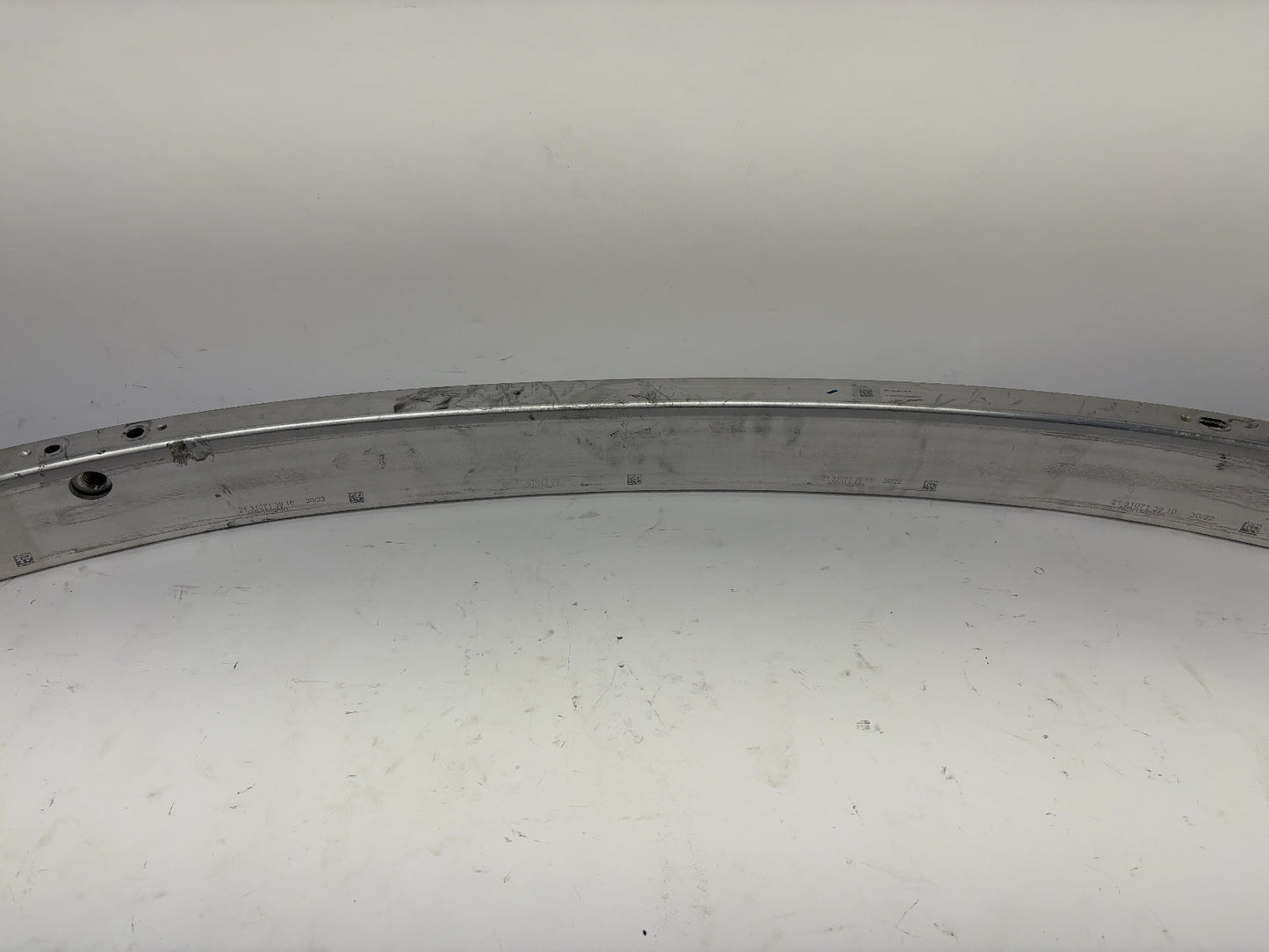 2022 Tesla Model Y Front Bumper Reinforcement Bar 1687601-00-E