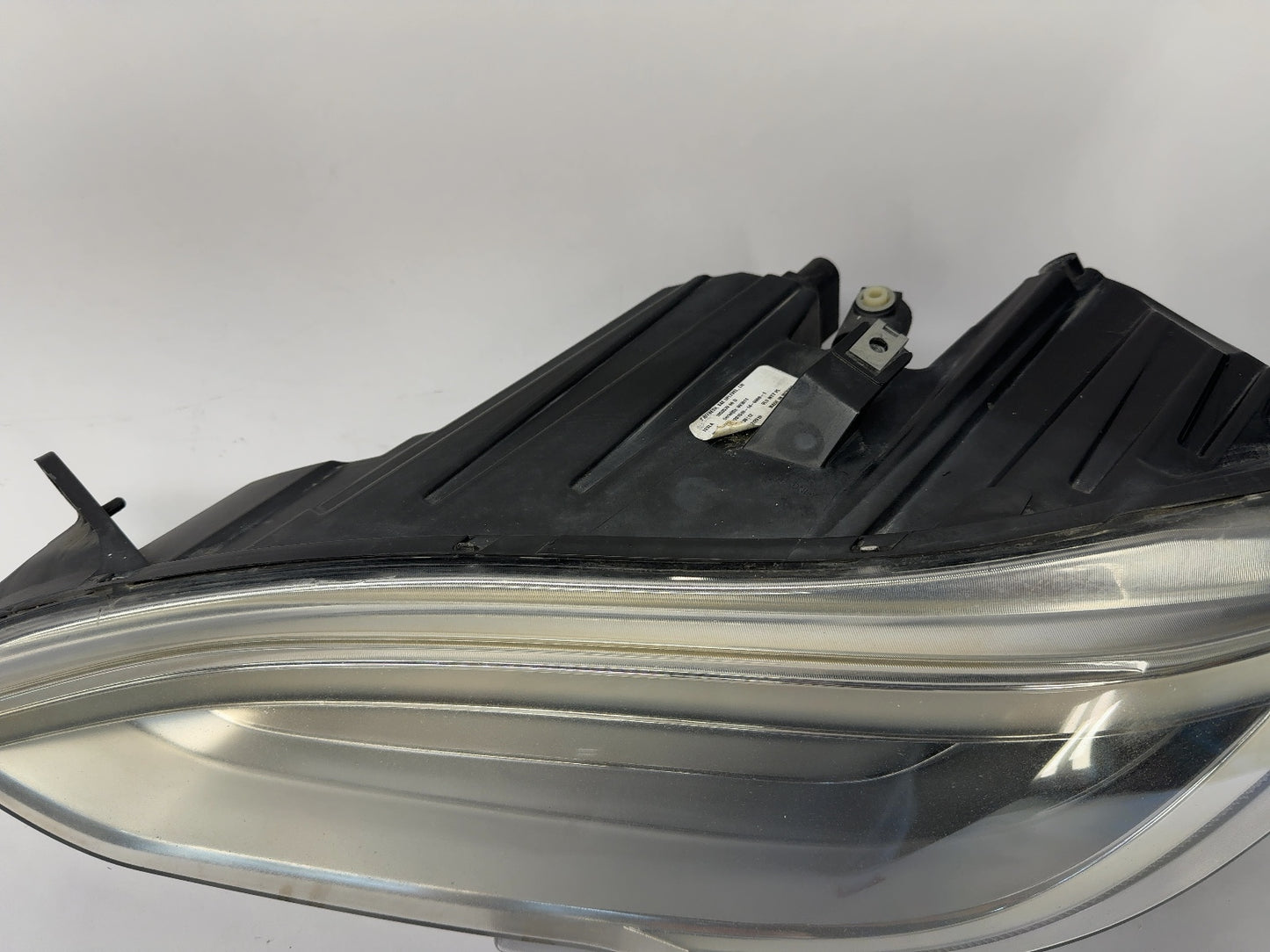 2019 Tesla Model S Left Headlamp 1053570-00-D