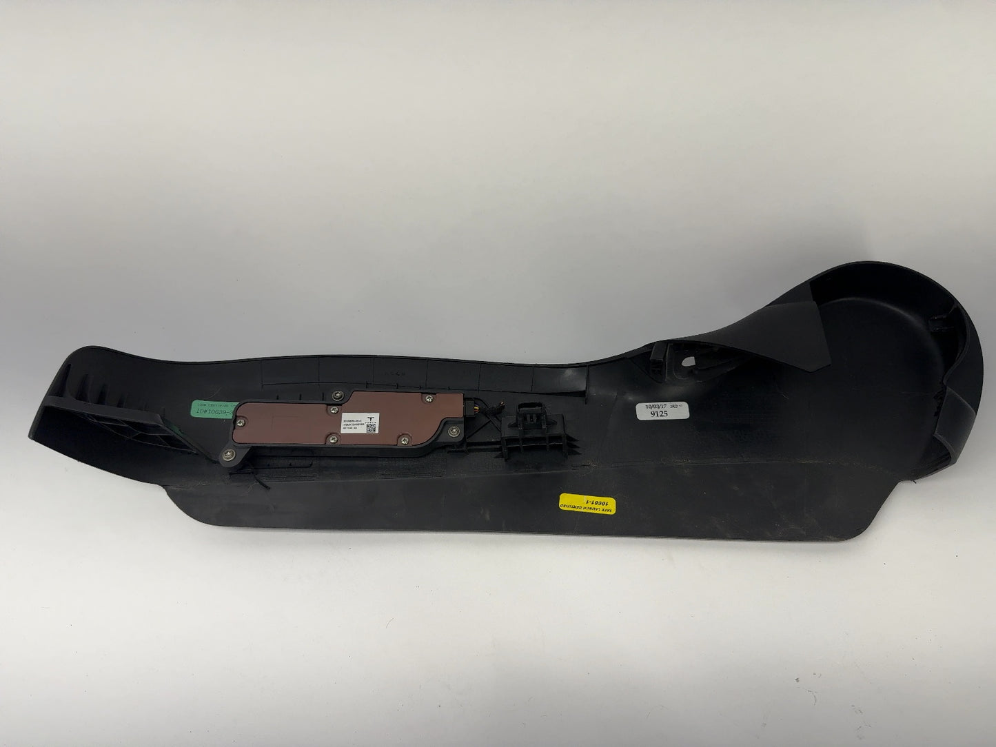2022 Tesla Model 3 Front Right Seat Side Trim With Buttons 1098348-00-C