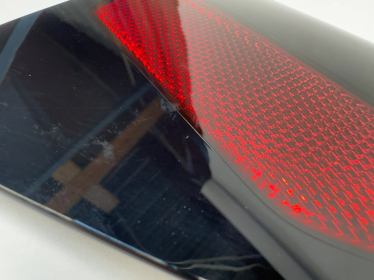 2025-2026 Tesla Model 3 Highland Right Quarter Reflector 1715105-30-A