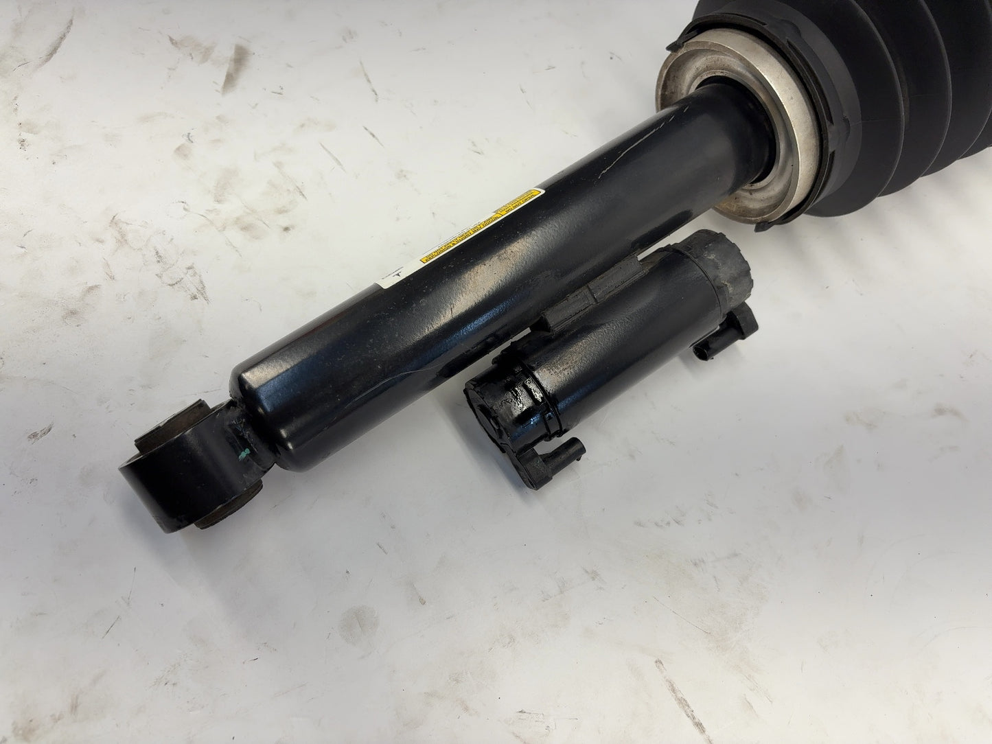 2019 Tesla Model S Rear Air Spring Module Left 1066461-00-C