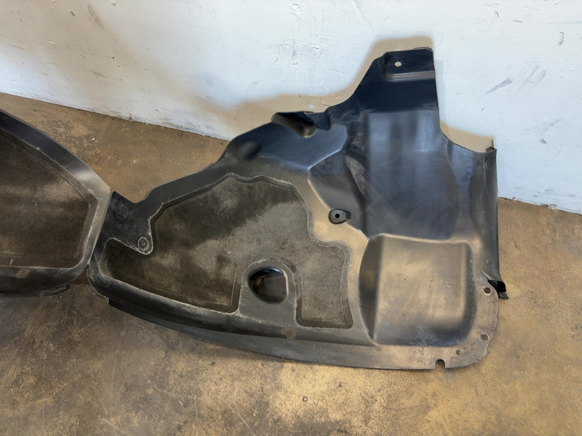 2021 Tesla Model 3 Wheel Liner Front Right 1081582-00-D