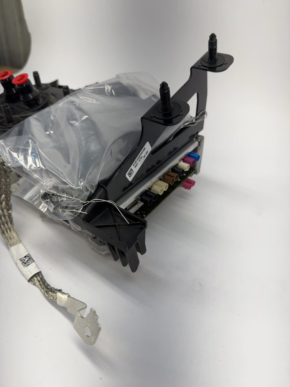 2022-2023 Tesla Model 3 Car Computer With Security Module 1681271-00-G