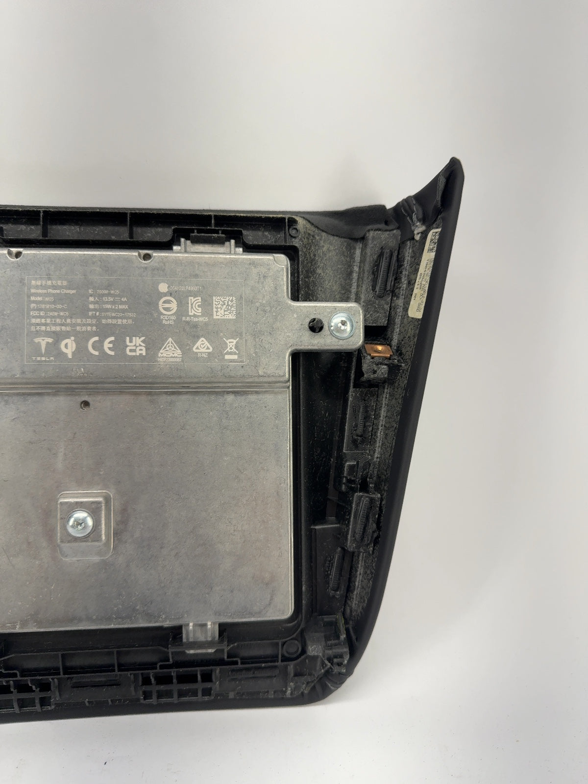 2024-2026 Tesla Model 3 Highland Wireless Charging Module & Pad 1761810-00-D