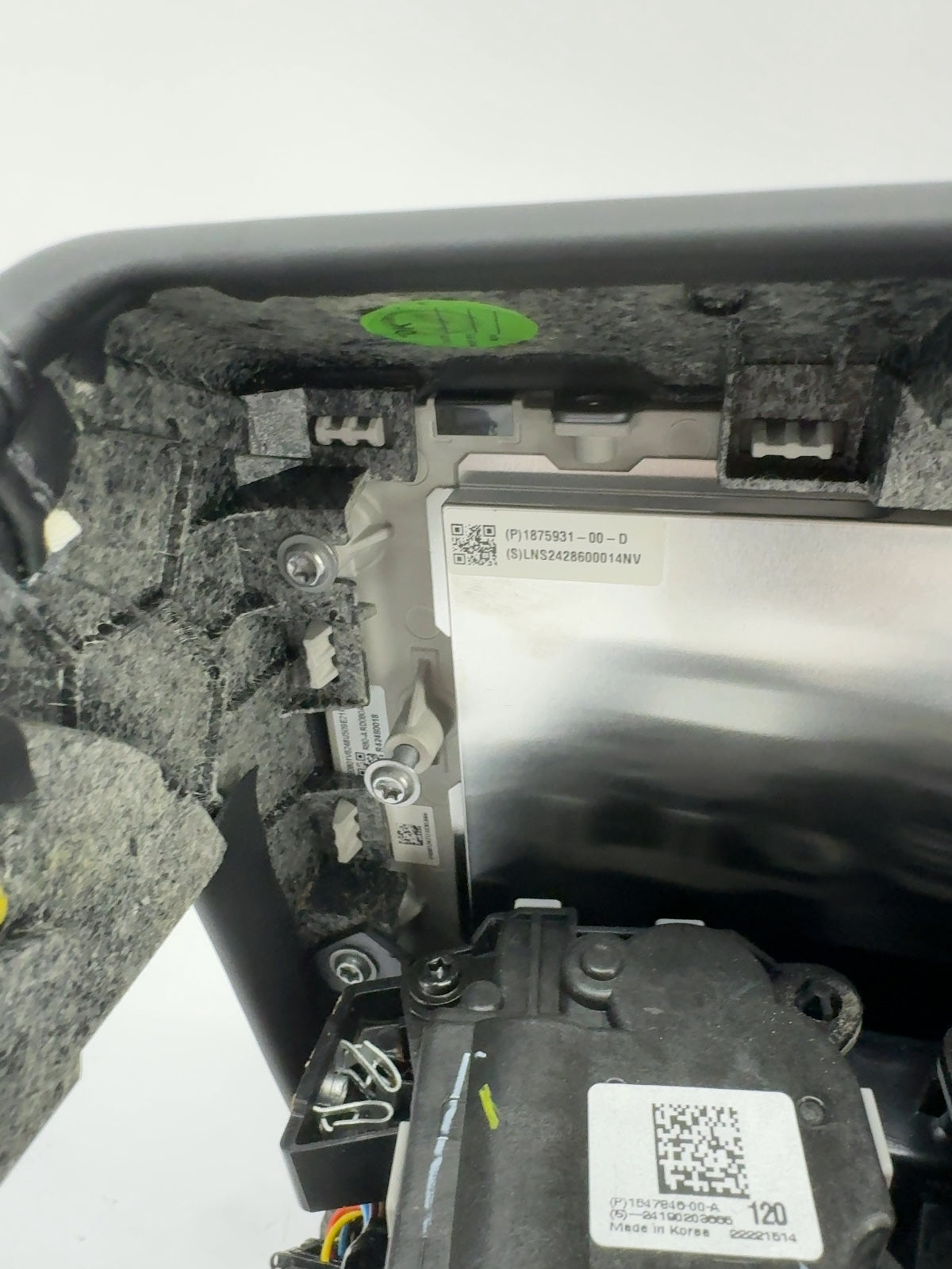 2024-2026 Tesla Model 3 Highland Rear Display 1875931-00-D