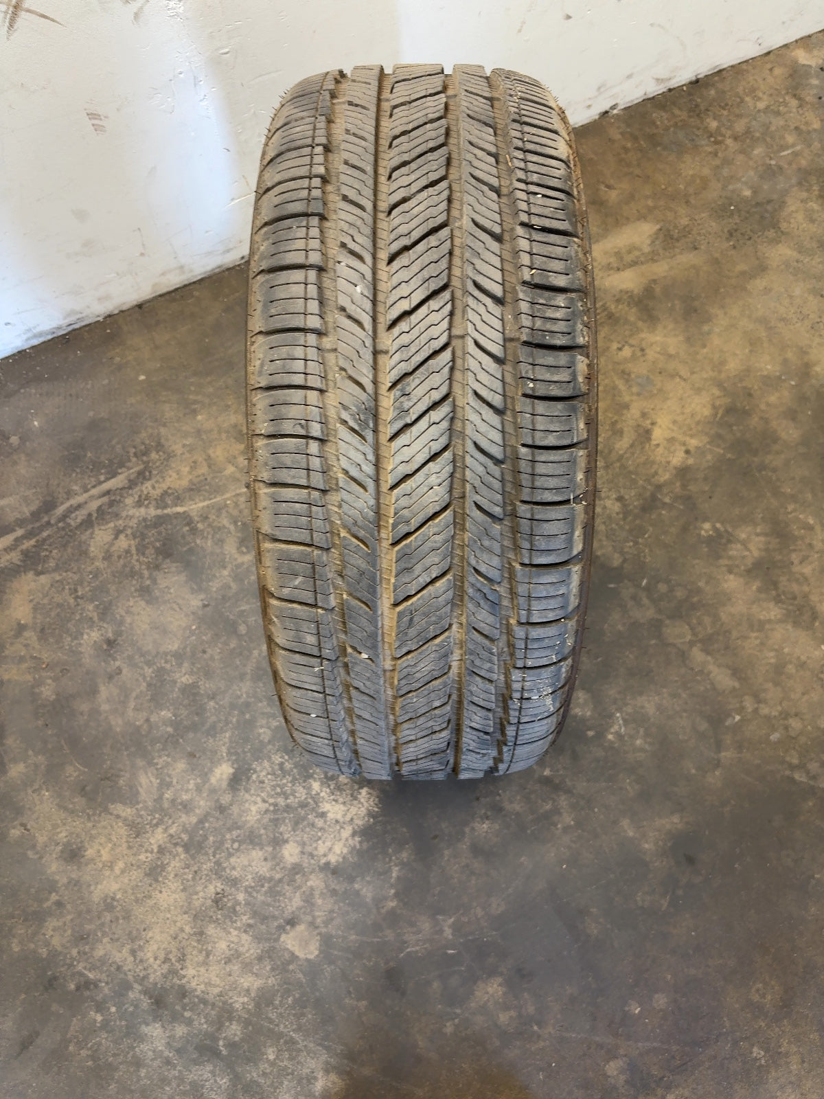 2023 Tesla Model 3 Bridgestone Turanza S1 As 235/45r18 Tire 1044255-11-B